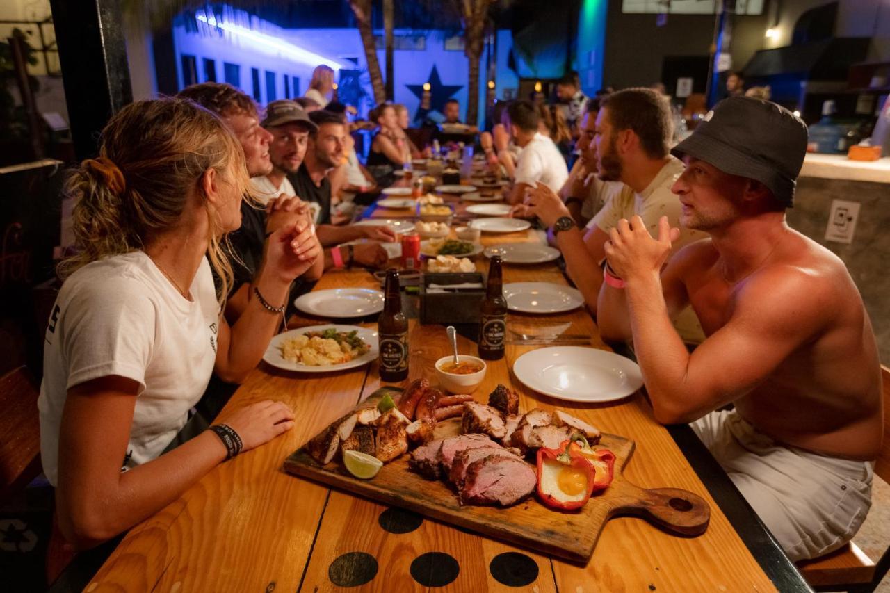 Che Holbox Hostel & Bar Adults Only Exterior photo