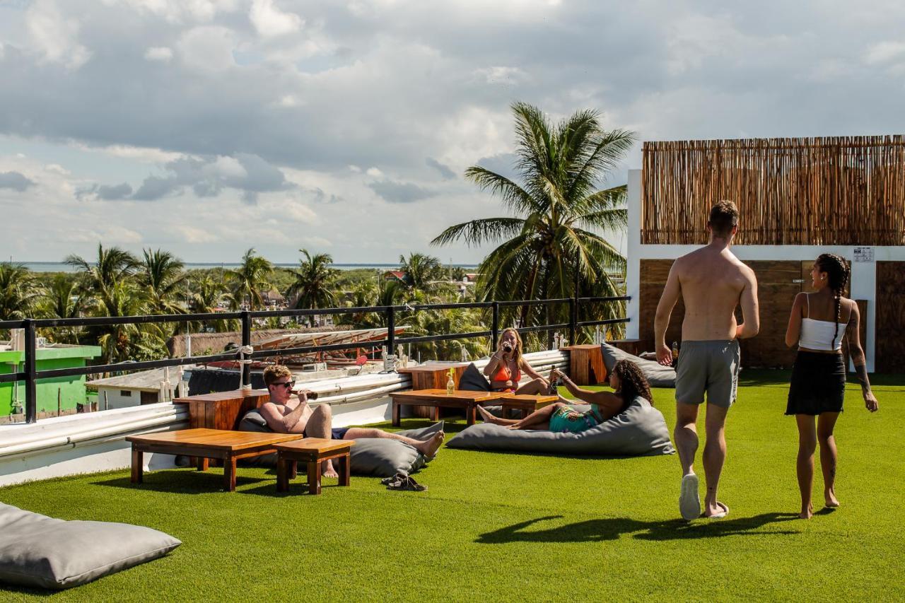 Che Holbox Hostel & Bar Adults Only Exterior photo
