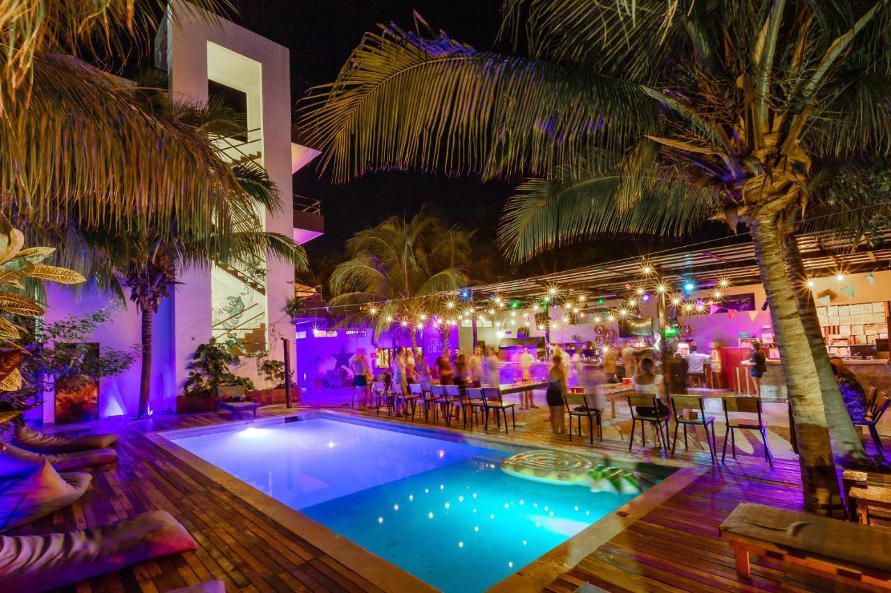 Che Holbox Hostel & Bar Adults Only Exterior photo