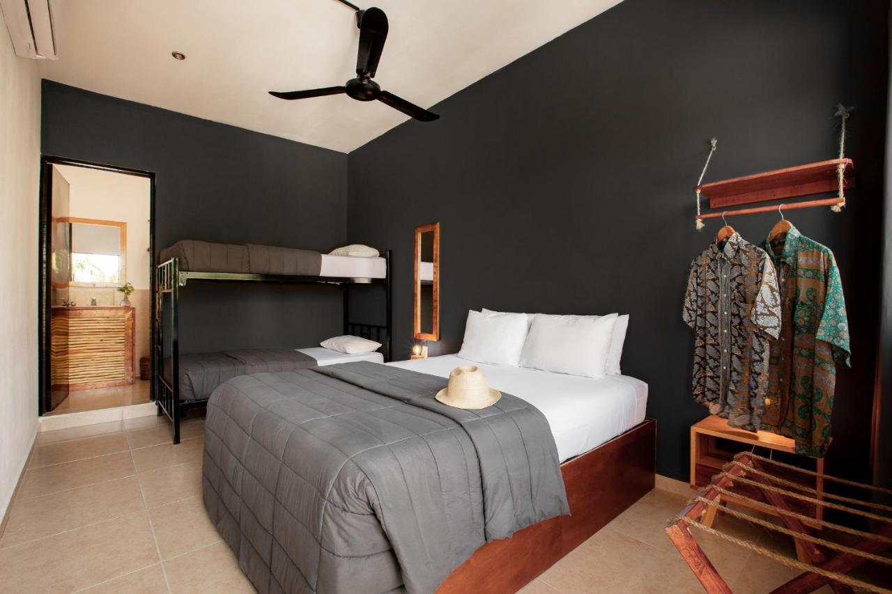 Che Holbox Hostel & Bar Adults Only Exterior photo