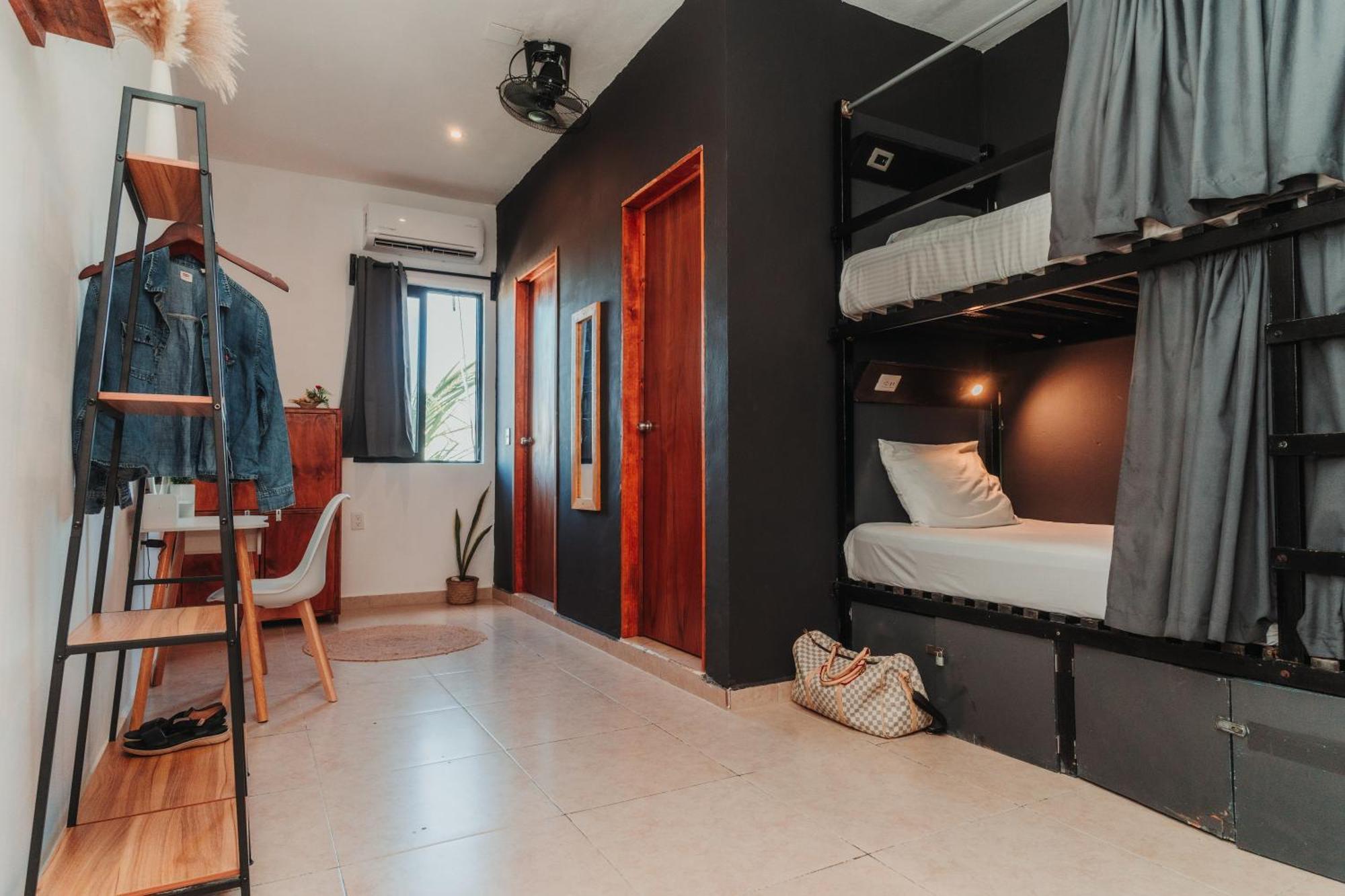 Che Holbox Hostel & Bar Adults Only Exterior photo